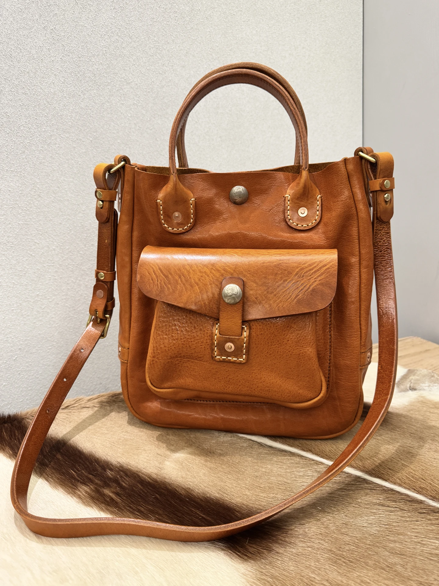 

Винтажная дизайнерская женская сумка ручной работы из воловьей кожи растительного дубления, повседневная роскошная многофункциональная сумка на плечо из натуральной кожи