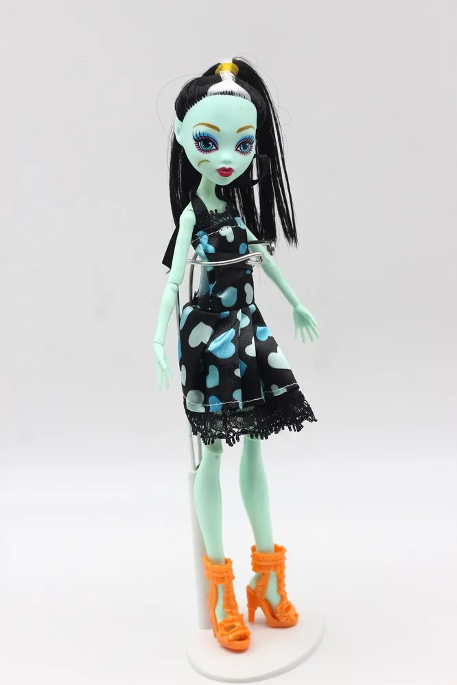 High Quality Fasion Monstere Dolls Draculaura/Clawdeen Wolf/ Frankie Stein / Black WYDOWNA Spider Moveable Body Girls Toys