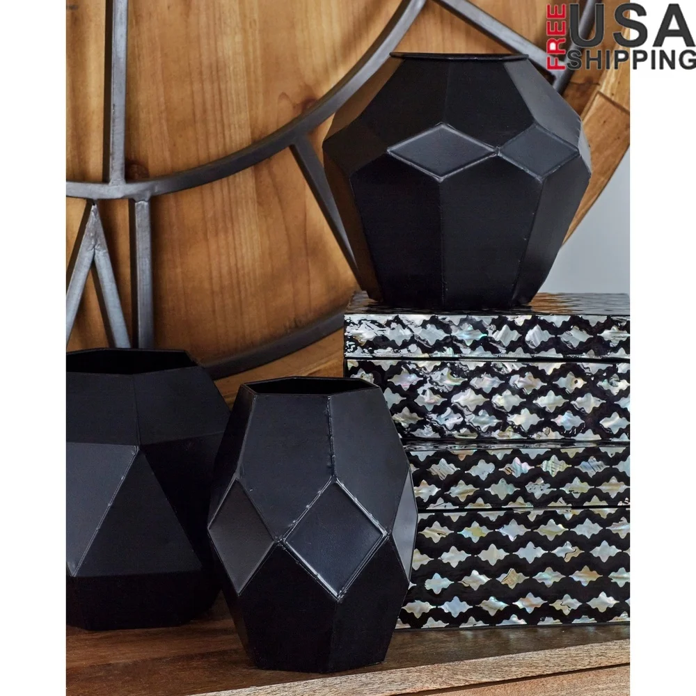 

Set of 3 Black Metal Vases Faceted Design Indoor Plants Minimalist Tabletop Decor Artistic Display Modern Home Accessories