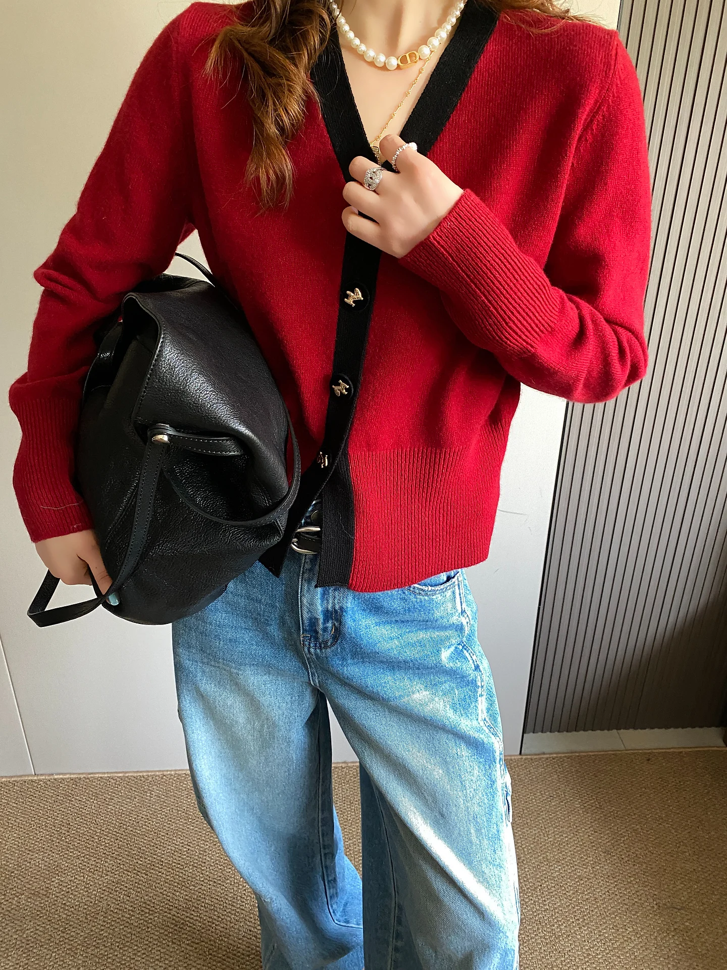 

Spring 2026 Women's Loose Knitted V-Ne Open Cardigan Korean Sle Soft Fabric Long Sve Color Blo Button up Sweater Jaet