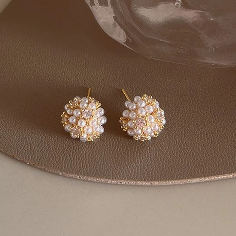 

Exquisite Zircon Imitation Pearl Round Stud Earrings for Women Elegant 925 Silver Needle White Pearl Ball Earrings Jewelry Gifts