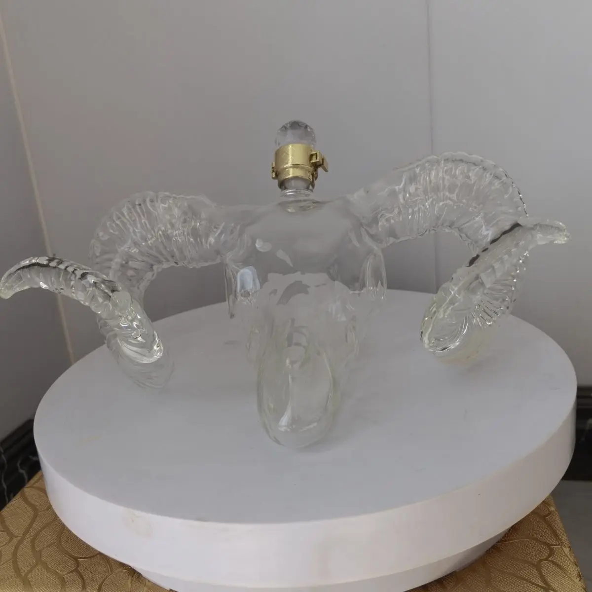 Ox Head Star Pattern 750ml Large Capacity Transparent Glass Whiskey Empty Bottle Home Bar Party Decor Display Container Gift