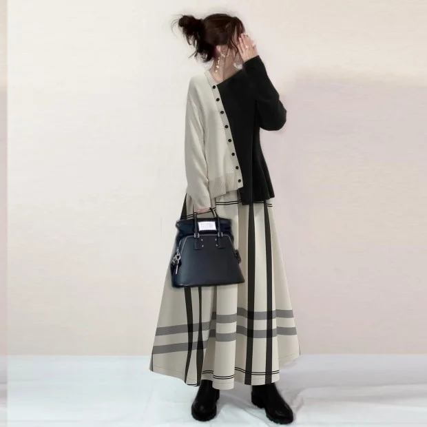 

New Asymmetric Trim Patchwork Sweater Top Two-Piece Dr Chic Faion Set for Women Winter Season Suitable Student Work orm