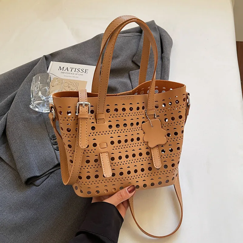 

Fashion Hollowed Out Bucket Bag For Women Summer Solid Color Large Capacity Crossbody Bags Korean Traveling Casual Handbags