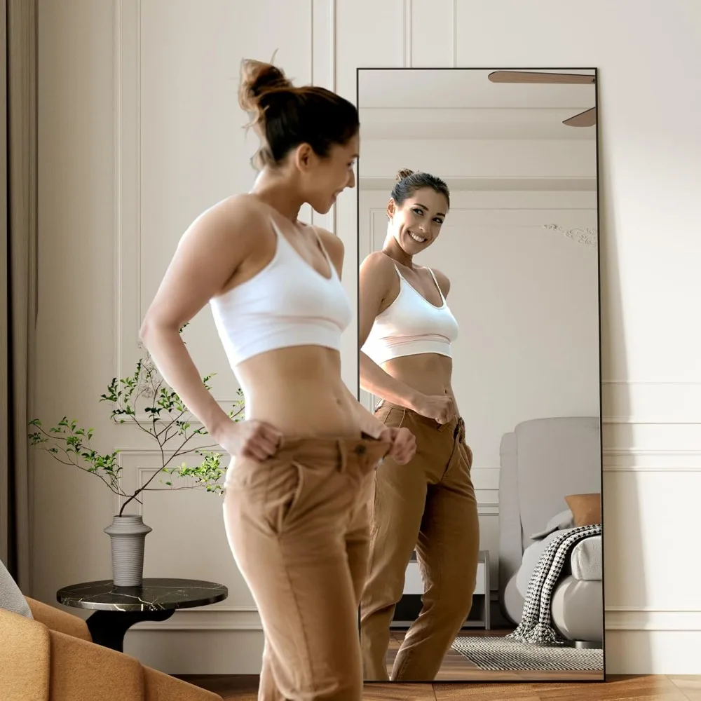 Rechteckiger Standspiegel mit schwarzem gehärtetem Glas, Wandspiegel aus Aluminiumlegierung in voller Länge für Schlafzimmer