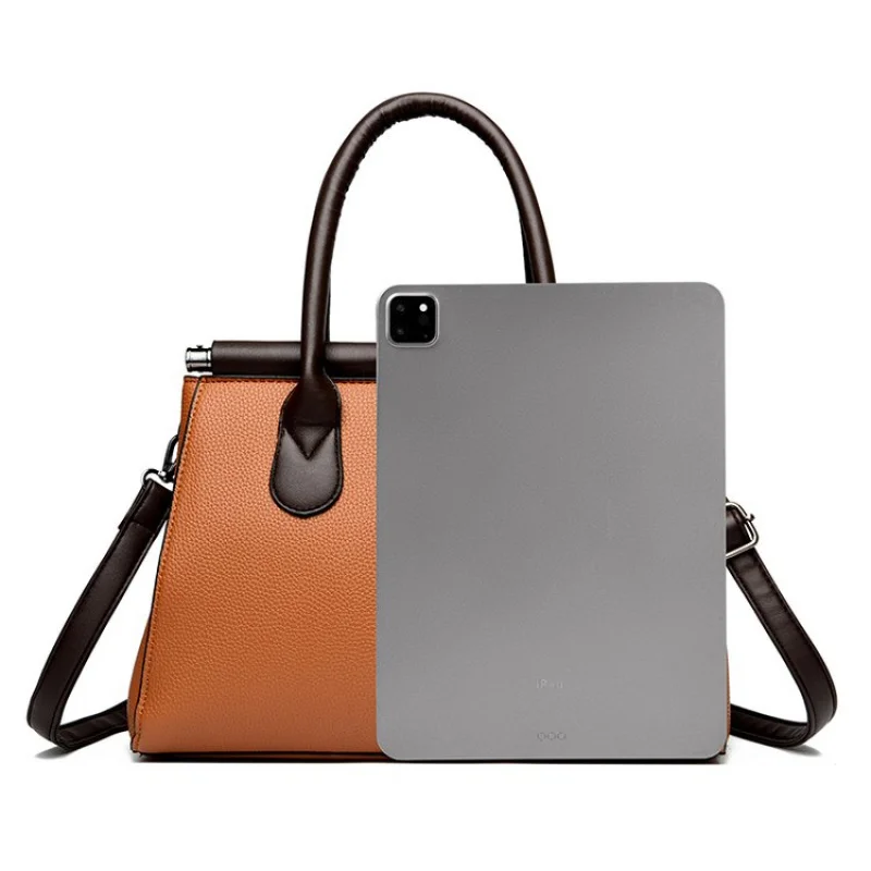 

Fashionable Ladies Crossbody-Bag Crafted From Peony-Patterned Leather Boasting High-End Casual Daily Stylish Look​