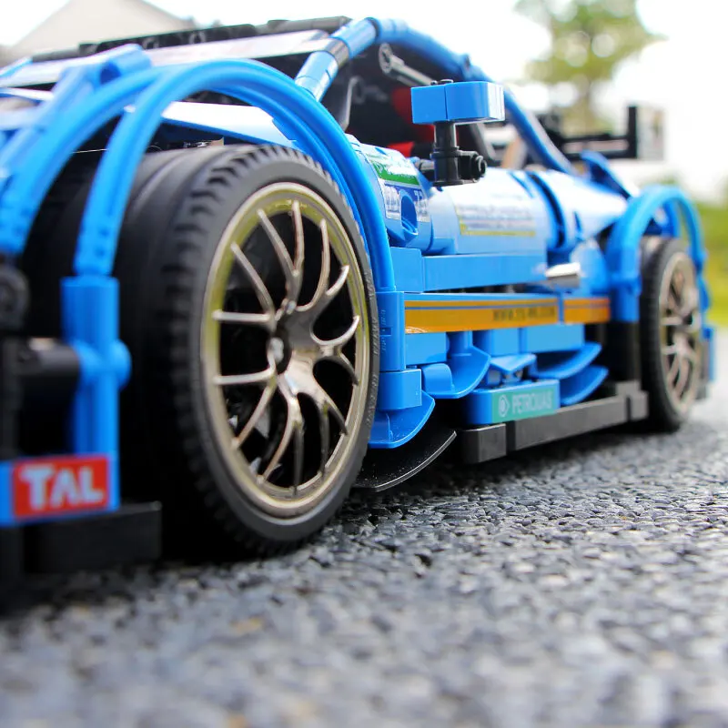 Mould King 1989 Uds. Kit de bloques de construcción de automóviles deportivos C63 RC escala 1:8, modelo de supercoche, juguetes ensamblados, regalos de vacaciones para niños 13073