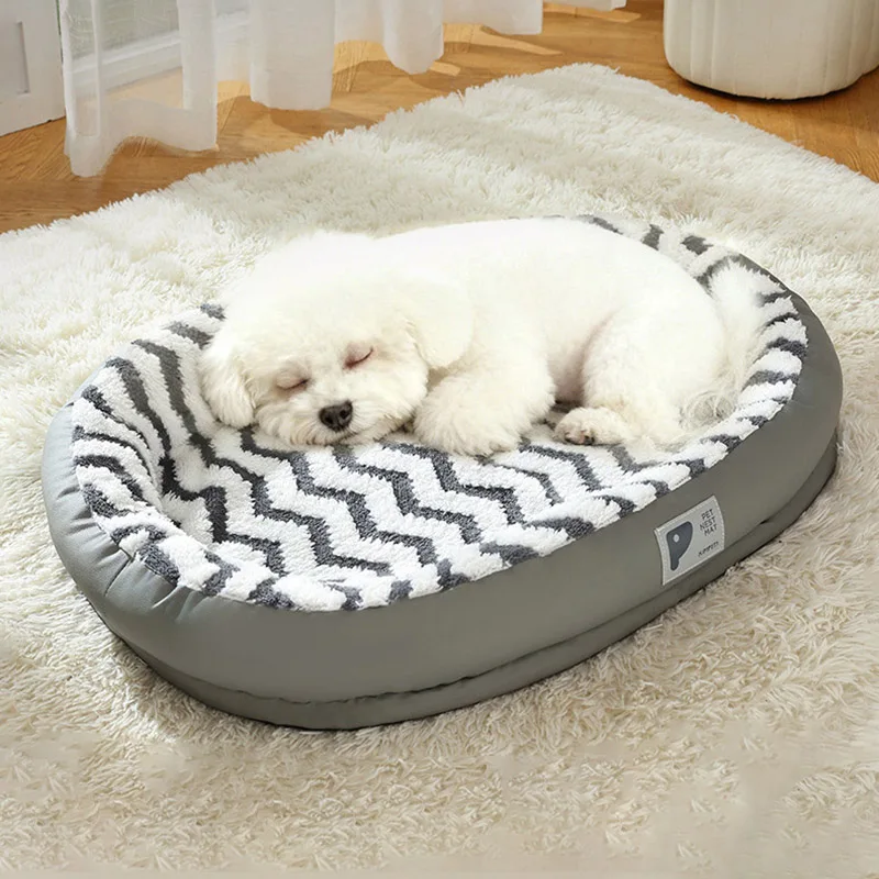 

Large Detachable Faux Leather Dog Bed Ultra Warm Winter Pet Bed Mat Non-Slip Thickened Indoor Sleeping Dog Beds for Large Dogs
