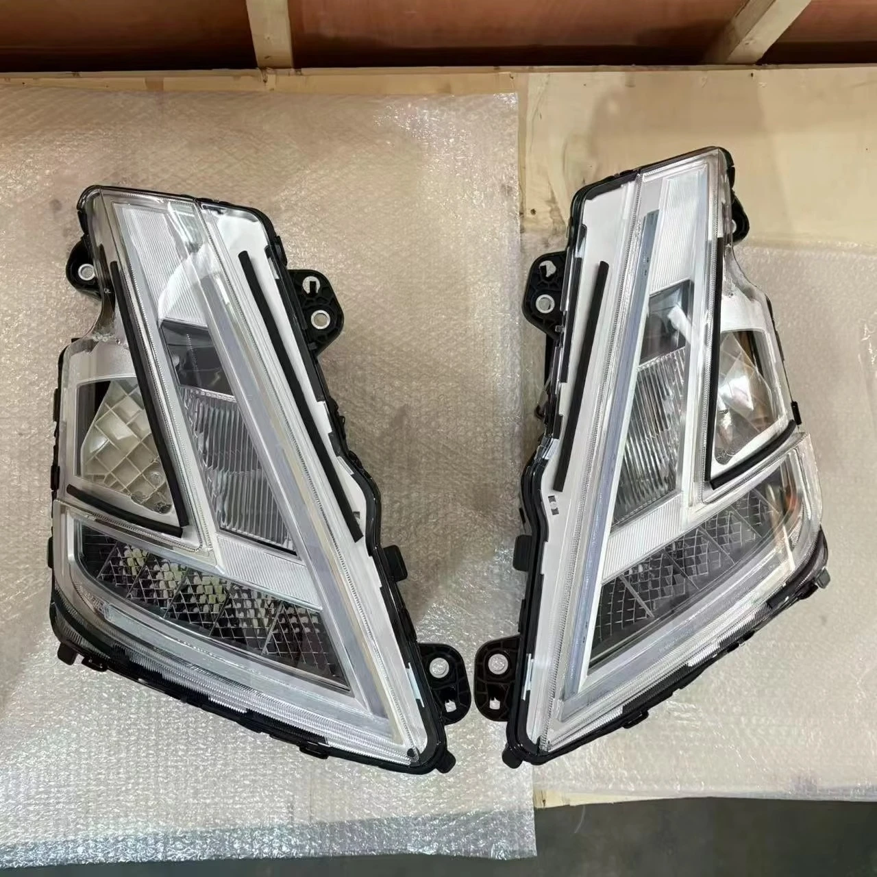 Headlights High Power 24V 70W 4000 3000K Color