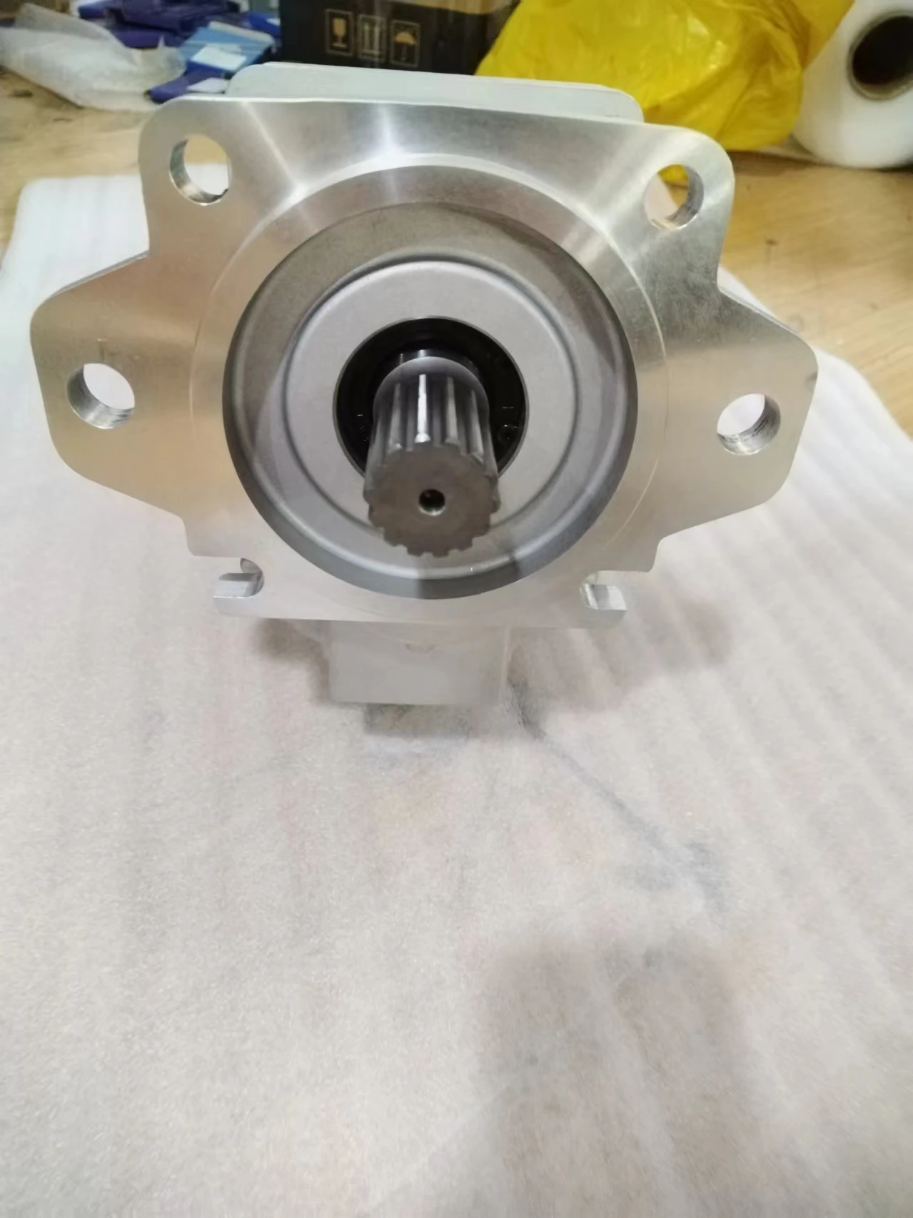 ГИДРАВЛИЧЕСКИЙ НАСОС ПЕРЕДАЧИ WA250PT-5H 705-56-36040