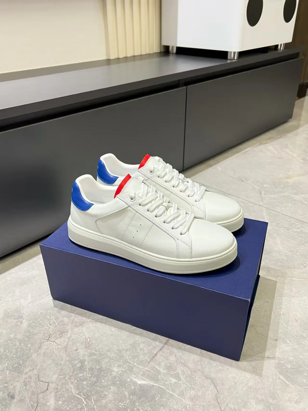 

Fashion Man's Women Casual Sneakers Spring New Luxury Chunky Running Shoes Trend Tenis Sports Fitness Shoes Zapatos Hombre 22
