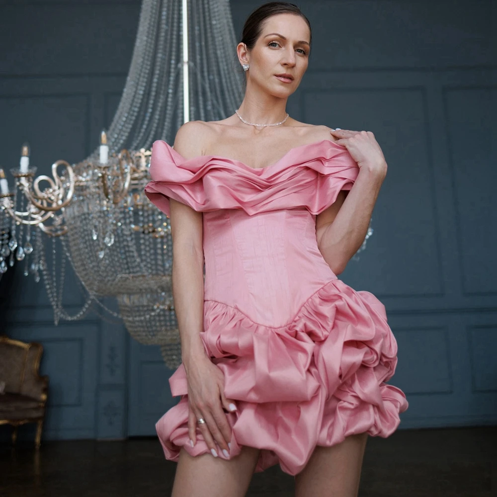 Fora do ombro cetim mini vestidos de cocktail na moda babados tafetá curto vestido de festa de baile bonito em camadas vestidos de baile de noite