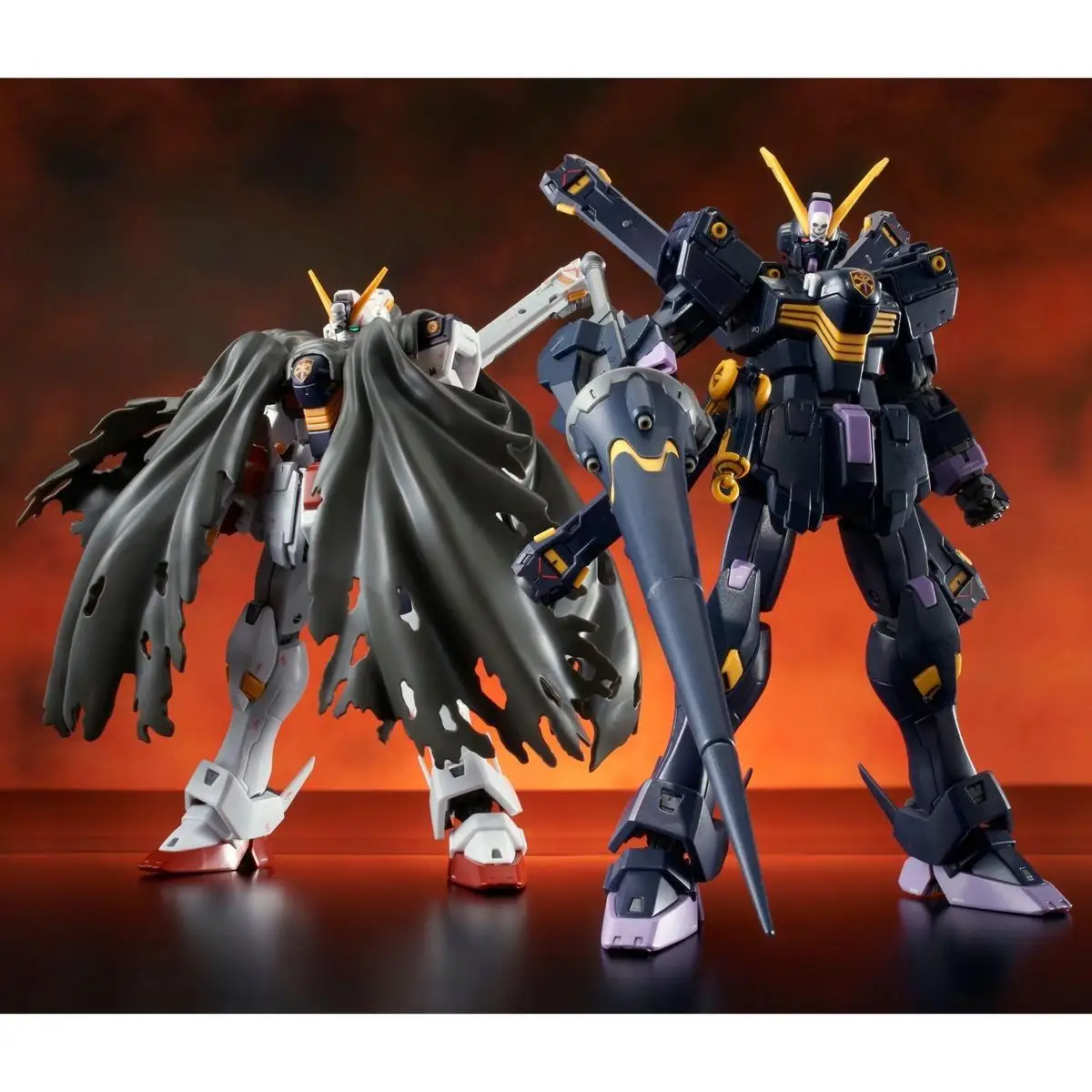 BANDAI RG 1/144 クロスボーンガンダム X1 X2 アクションフィギュア