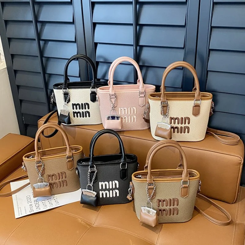 

Fashionable Commuter Bag For Ladies With Laptop Compartment For Work And School Travel Needs