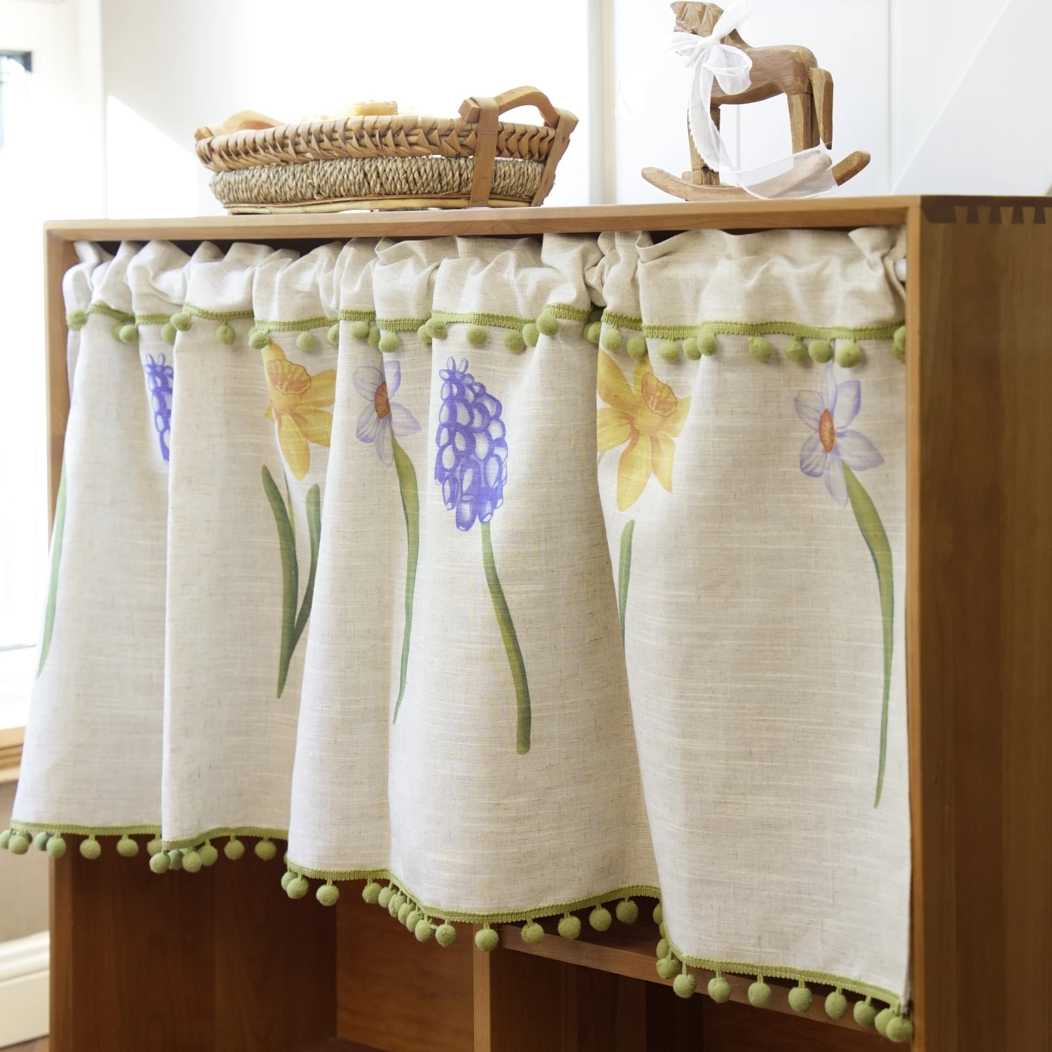 

Nordic country cotton and linen printing short curtain door kitchen counter dustproof sunscreen decorative fresh curtain