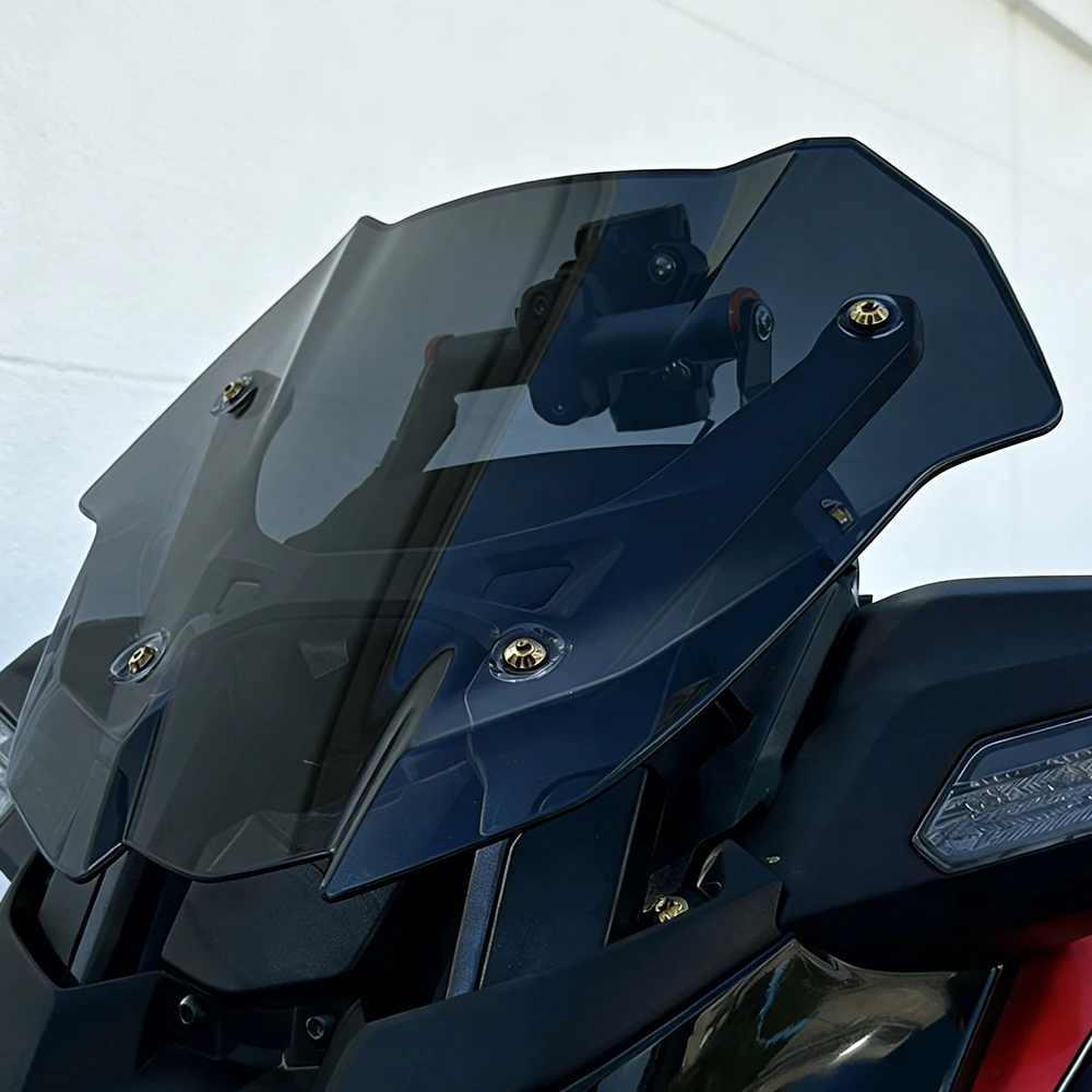 

Для мотоциклов Yamaha XMAX 300 моделей 2025–2026 годов: Новое ветровое стекло (фэйринг) и комплект для установки с кронштейном из алюминиевого сплава