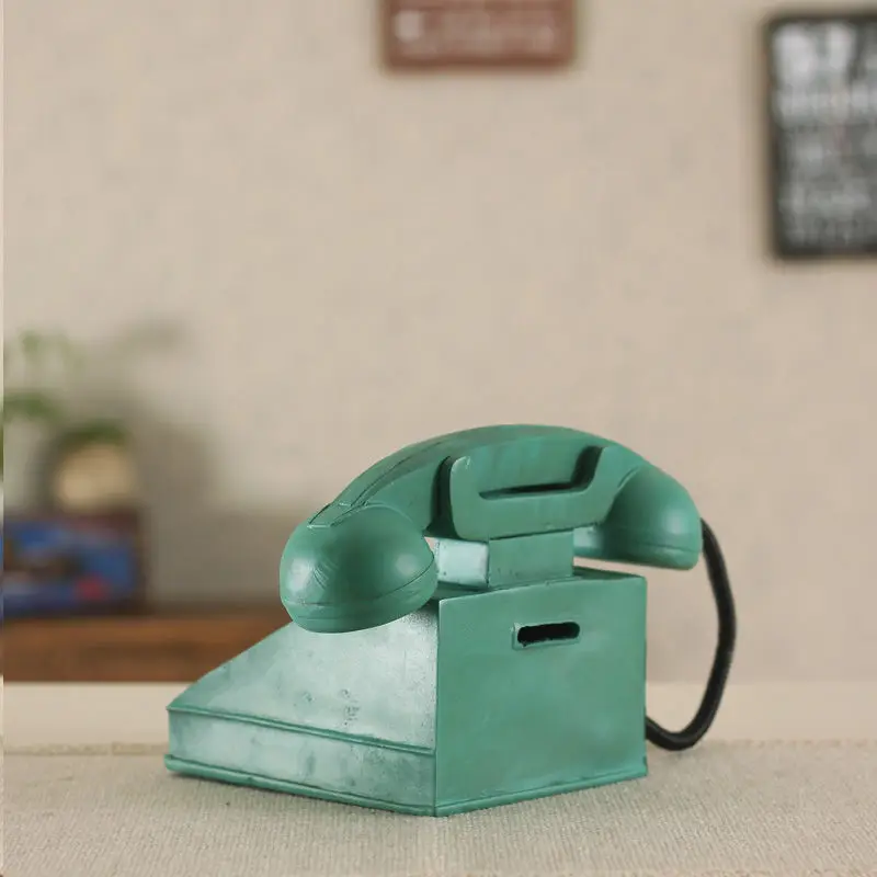 Vintage Resin Model Telephone American Coffee Shop Bar Clothing Store Restaurant Decoration Retro Window Display Ornament ZE922