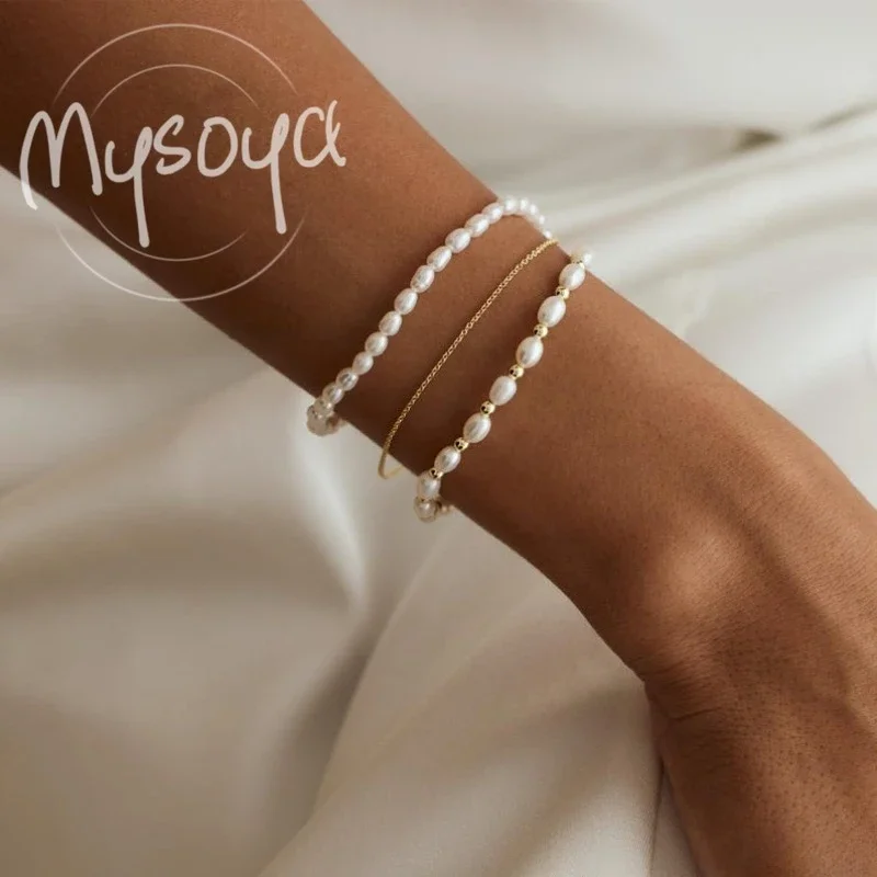 

MYSOYA 5-6mm White Rice-Shaped Freshwater Pearl Three-Layer Bracelet With Gift Box For Him/Her Birthday/Wedding/Christmas Gift