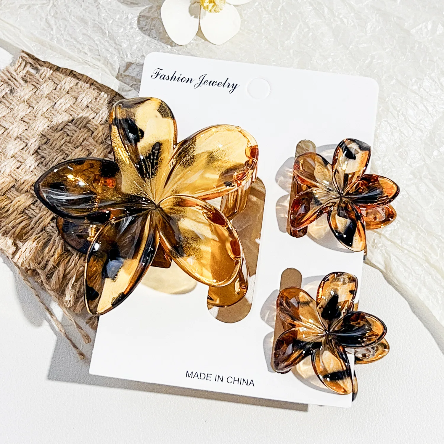 15 Stück glänzende Ombre durchscheinende blaue Frangipani-Blumen-Haarklammern, große und kleine Größe, tägliches Tragen, Pferdeschwanz-Haarspangen-Zubehör – Detail 6