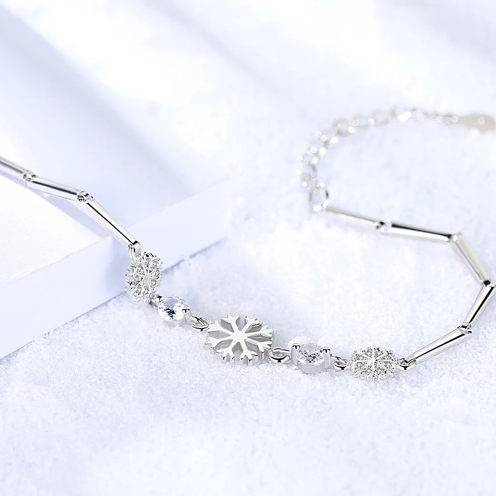 

Snowflake Bracelet For Women Trendy Jewelry Gifts Durable Bracelets Christmas Wedding Valentine'S Day