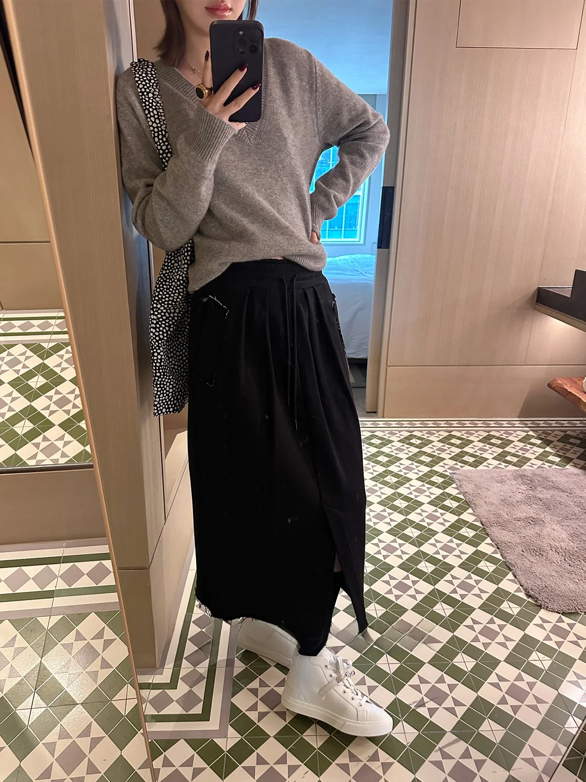 

Свитшот и юбка DVN Fighter Fly High Torn before Splitting Regular Breaking с завязками, повседневные, с высокой талией, из хлопка