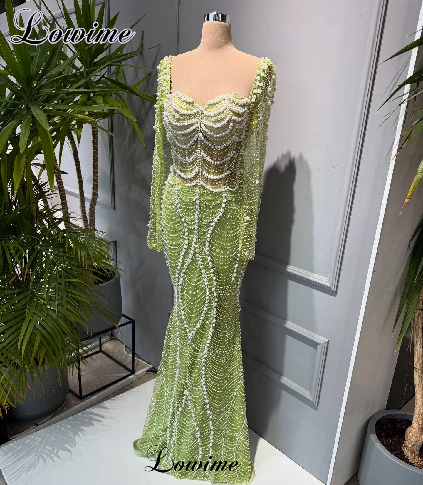 

Apple Green Mermaid Celebrity Dresses With Pearls Long Sleeves Evening Gowns Wedding Party Dresses Vestidos De Gala Customized