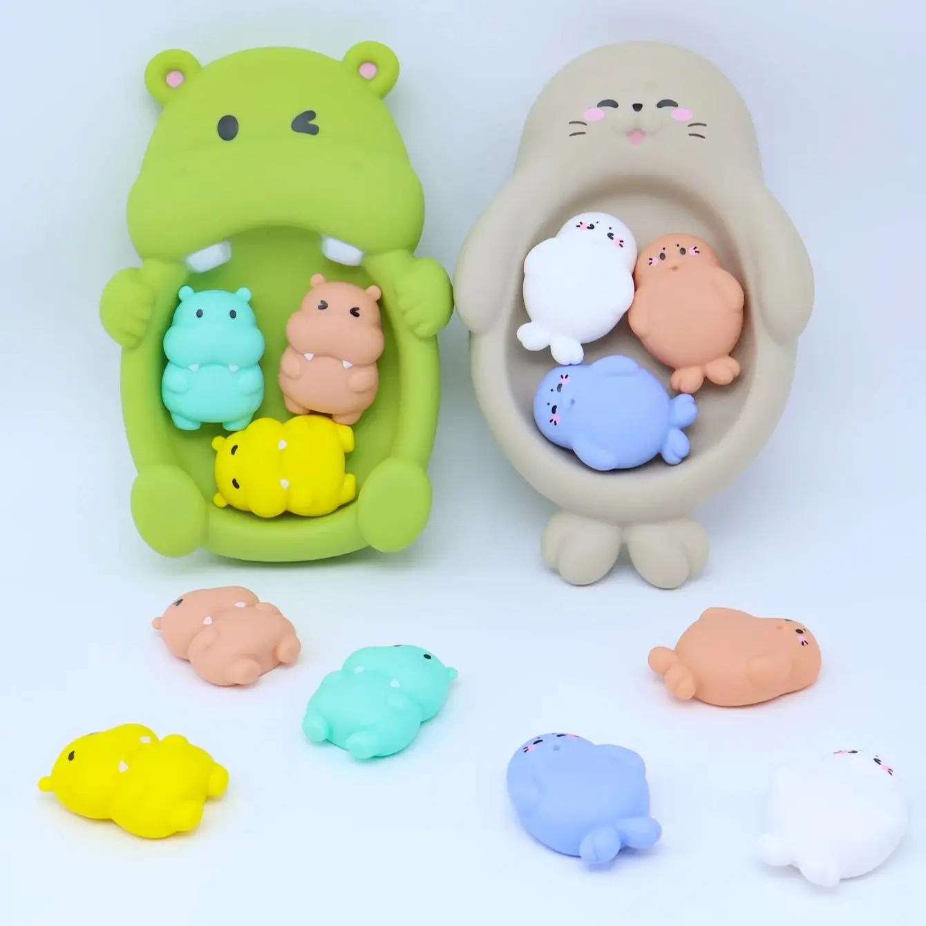 아기 손 놀이 집 욕실 물 장난감 시어머니 세트 쌓을 수있는 밀봉 된 디자인 물에 들어 가지 않습니다 귀여운 수달 어머니 3 개의 수달 아기 선물 장난감