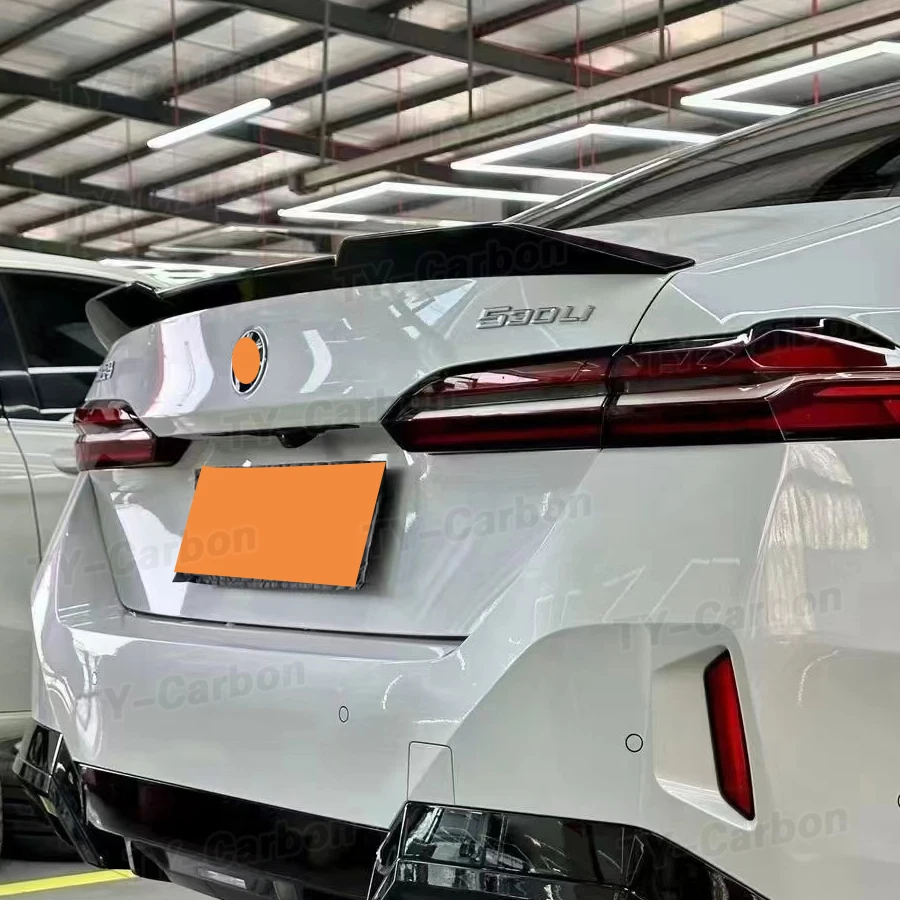 Car Rear Trunk Spoiler Wings Real Carbon Fiber for BMW 5 Series G60 G68 G90 M5 2024+ Racing Rear Spoiler Boot Wing Lip
