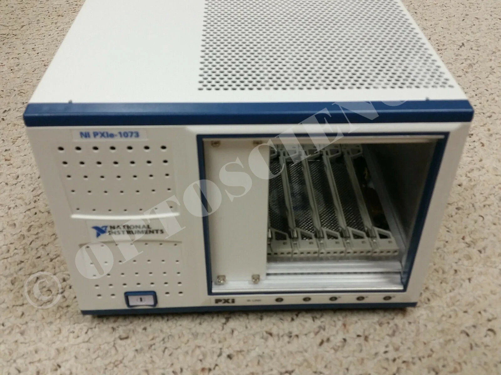 National Instruments NI PXIe-1 - Test Instruments 评论和价格