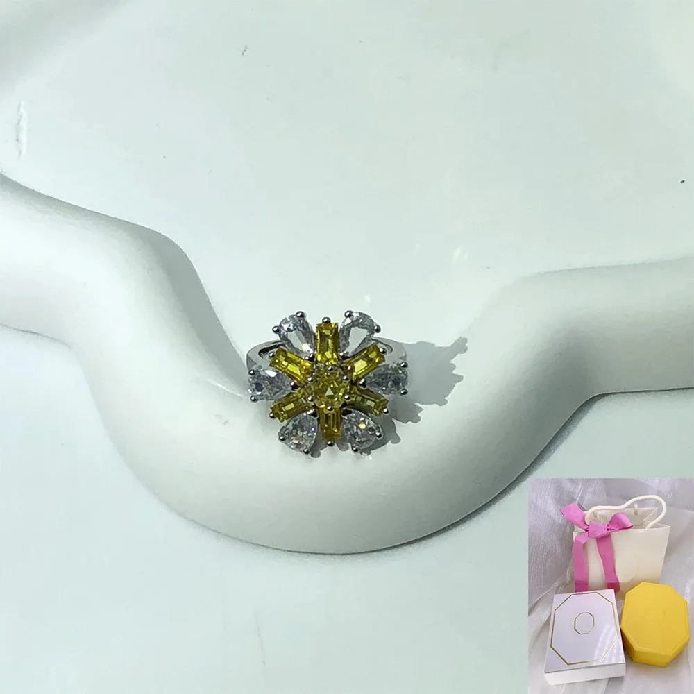 

2024 New Idyllia Mixed Cut Yellow Flower Personalized Ring Jewelry Romantic Anniversary Gift