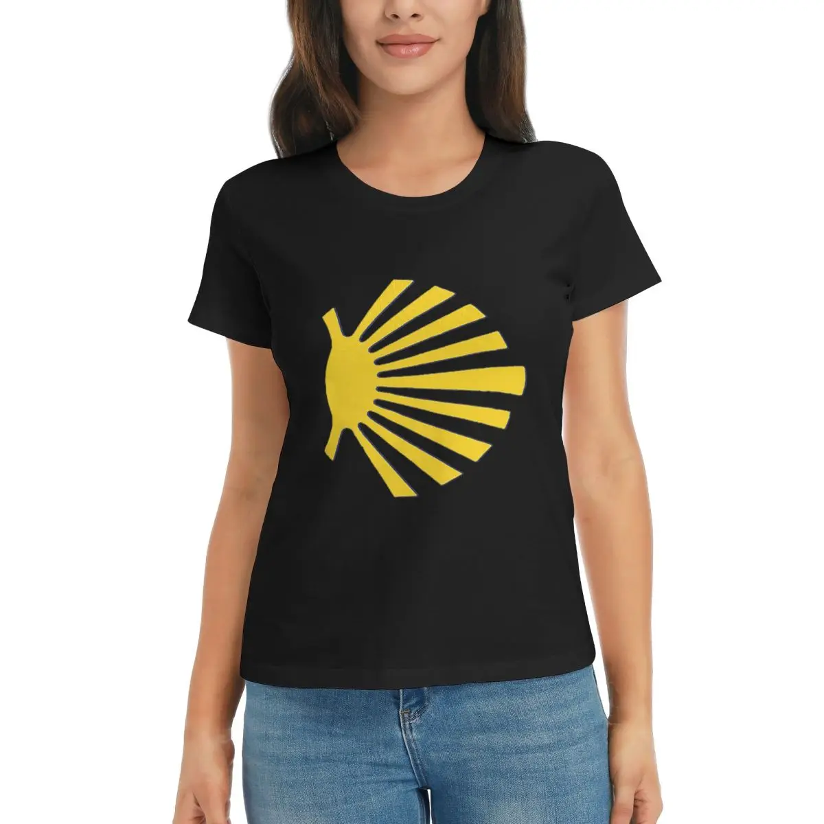 Camiseta De mujer con símbolo De Camino De Santiago, camisetas grandes De manga corta con concha De vieira amarilla, camisetas con cuello redondo, ropa, Tops, ropa de calle