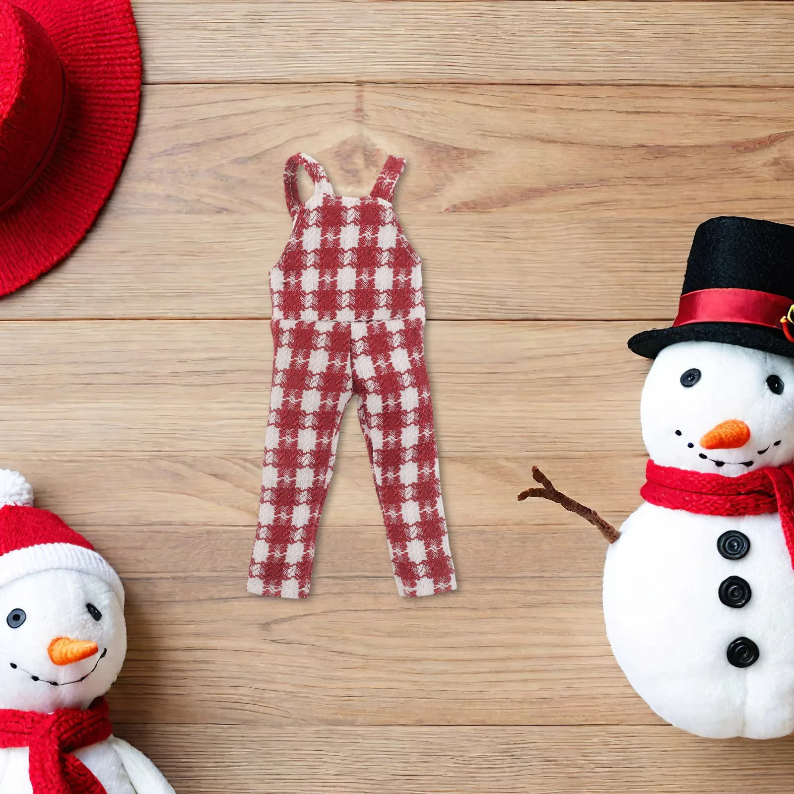 Feestelijke kerstoutfit: rood geruite elfoverall met jarretelbroekje - kledingkast met vakantiethema voor minifiguren - seizoensgebonden