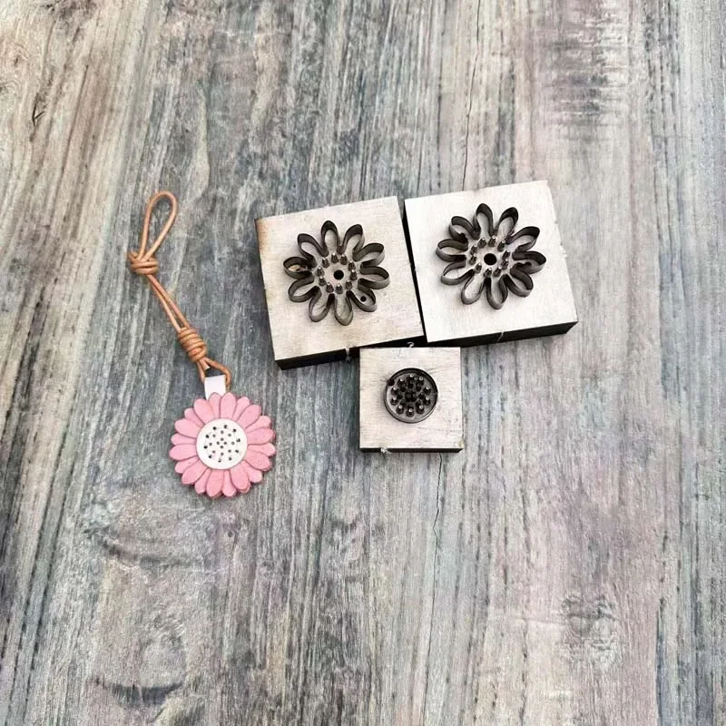 Flower Pendant Die Cutting Molds DIY Handmade Leather Bag Charm Craft Molds