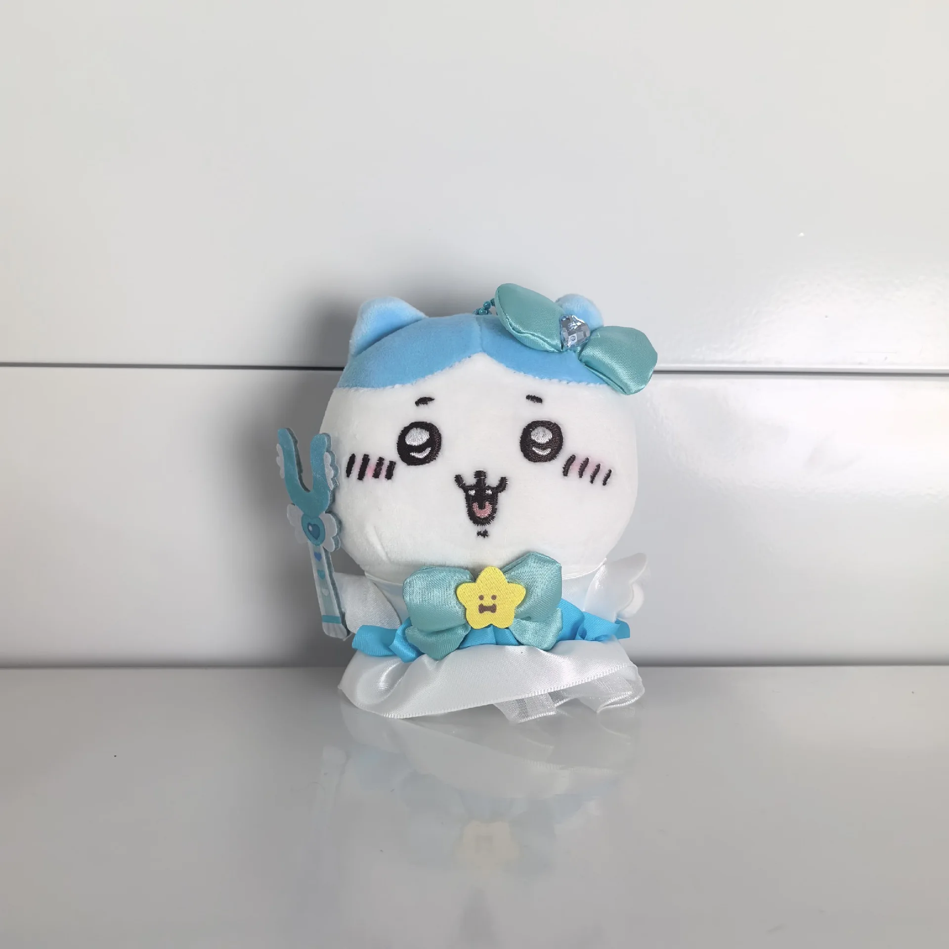 Japanese yiji Co-branded A Generation of Magic Girl Cute Hachiware Plush Doll Pendant Usaqi Backpack Hanging Decoration