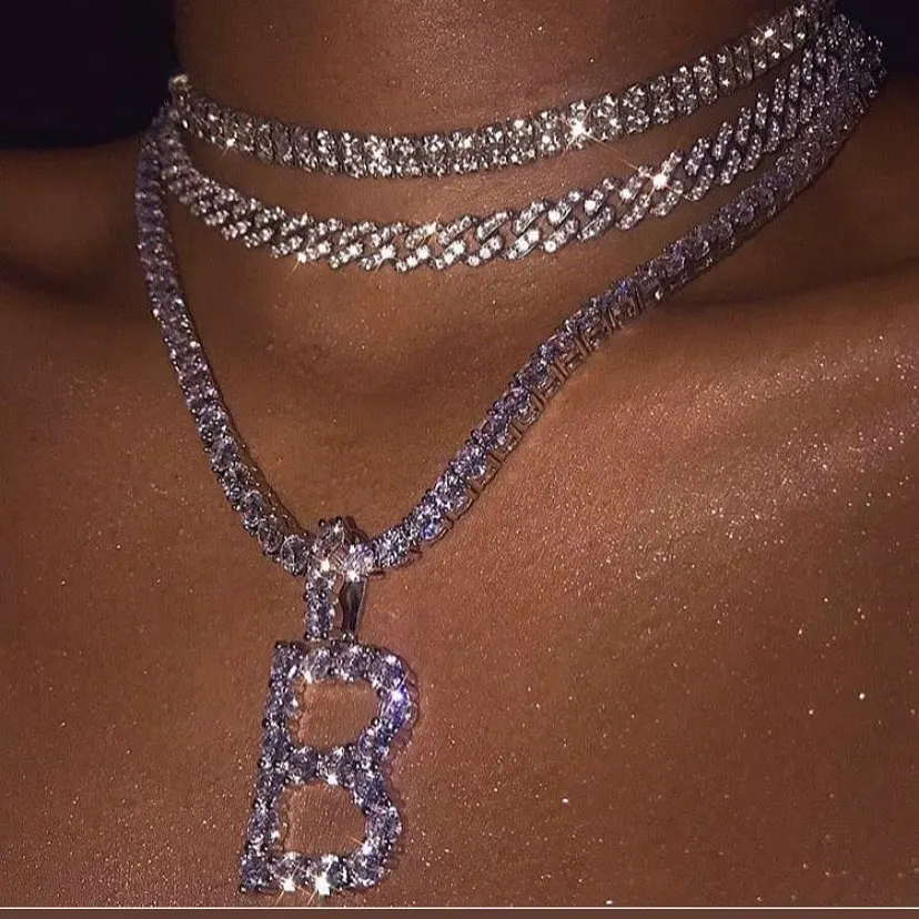 2025 مثلج خارج الوردي رسالة حلية قلادة مجوهرات زركون 5 مللي متر تشيكوسلوفاكيا تنس سلسلة فقاعة رسالة الأبجدية حلية قلادة قلادة