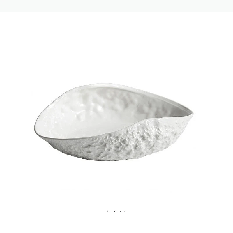 Prato de sopa oval branco puro com padrão de rock, mesa de cozinha minimalista, prato de jantar em forma de concha, prato principal de cerâmica