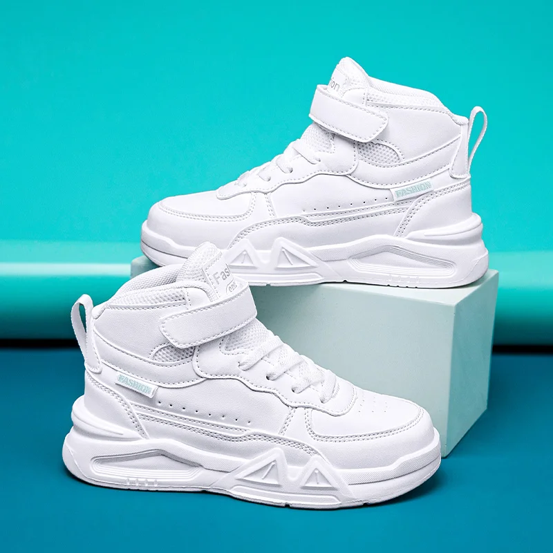 أحذية رياضية عصرية للأطفال البنات أحذية رياضية عالية الجودة تصميم نعل سميك للأطفال أحذية جلدية مضادة للانزلاق ملابس غير رسمية للارتداء اليومي