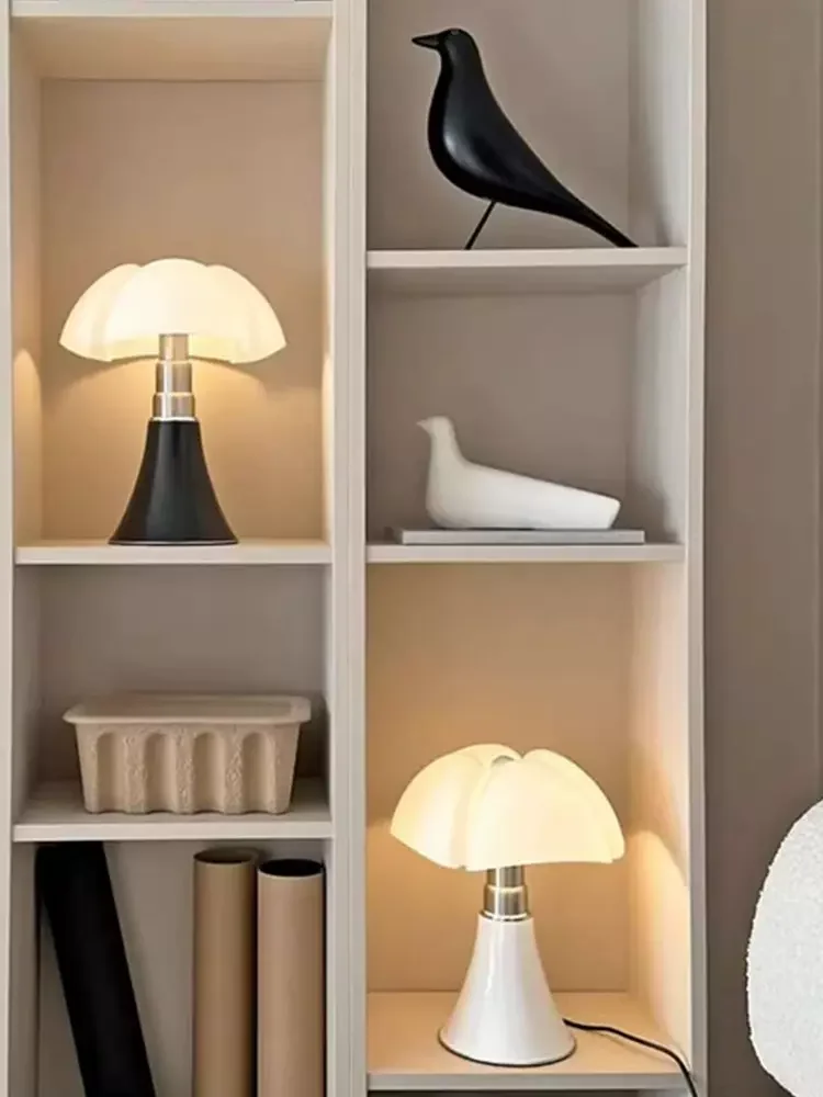 Fledermaus Tischlampe Schlafzimmer Schreibtischlampe Skandinavisches minimalistisches Wohnzimmer Arbeitszimmer Dekorative Lampe Vintage Nachttischlampen