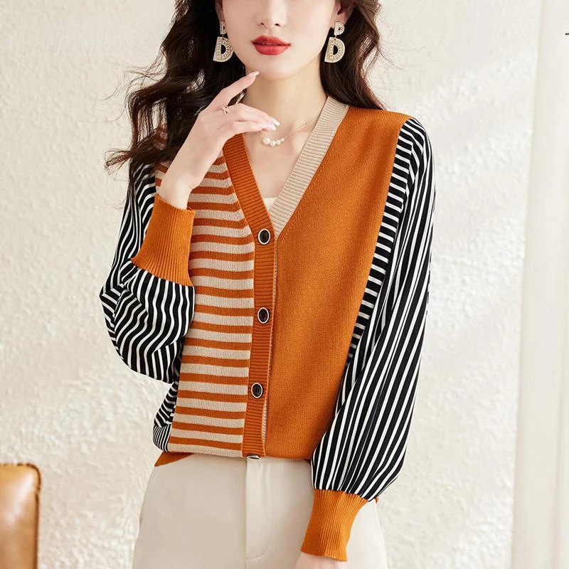 

Winter Fake Two Pieces Patchwork Sweater Cardigan Ladies Loose Casual All-match Buttons Knitted Coat Top Women's Clothing N153