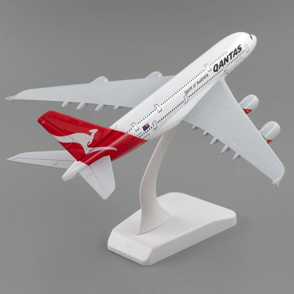 18cm Aircraft Airbus A380 Spirit of Australia Qantas Alloy Airplane Model Toy for Xmas Gift Collection Desk Decoration