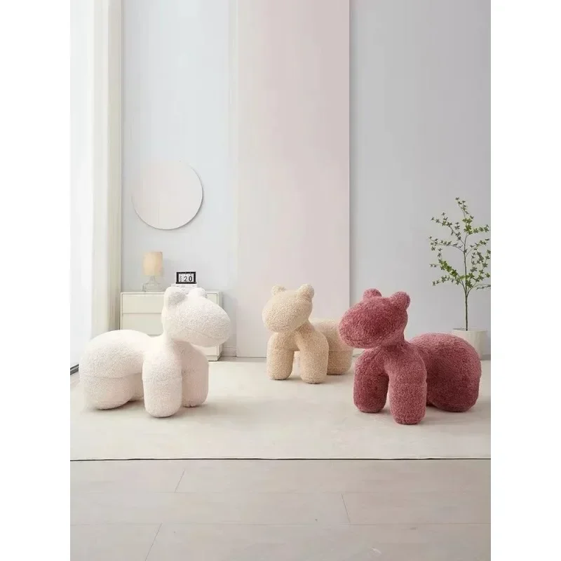 Silla nórdica de lana Curl Pony, asiento de ocio, reposapiés, forma Popular de Animal, sala de estar de moda 856.57