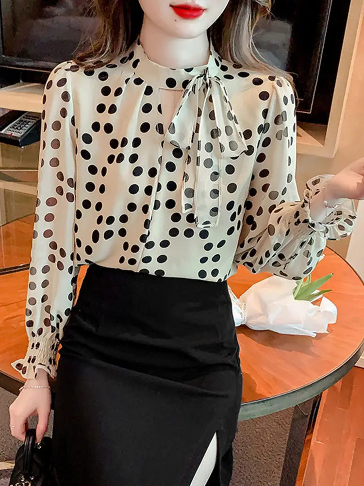 Butterfly Bow Ribbon Shirt Women\'s Trendy Age Reducing Polka Dot Chiffon Top New Style Small Shirt