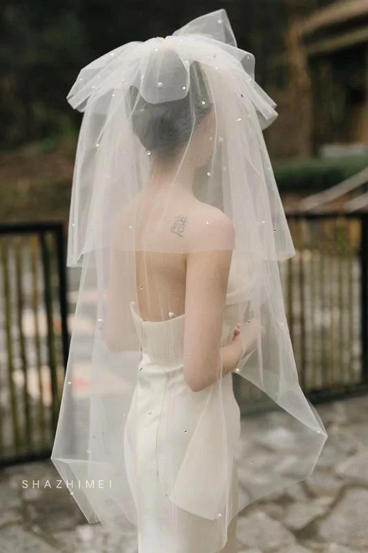 2-Layer Bridal Veil with Pearls & Rhinestones, Fluffy Vintage Wedding Hair Accessories