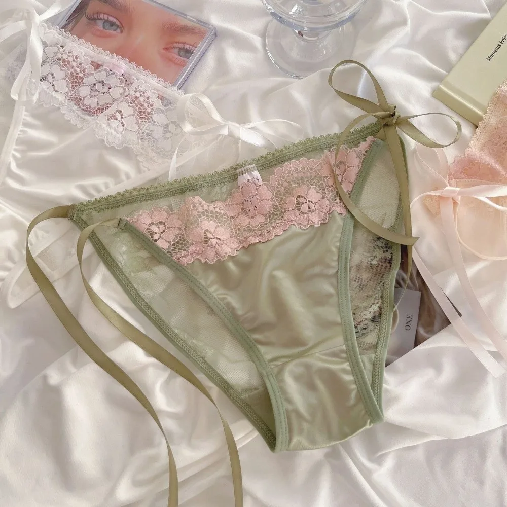 

Lingerie Seamless Lace Flower Panties Transparent Mid Waist Lace-up Briefs Mesh Satin Silk Briefs Girl