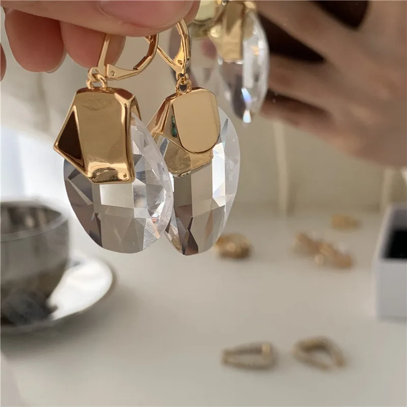 Brass With 18k Gold  Statement  Crystal Drop Earrings Women Jewelry Party Boho T Show Gown Runway Rare Korean Japan Trendy INS