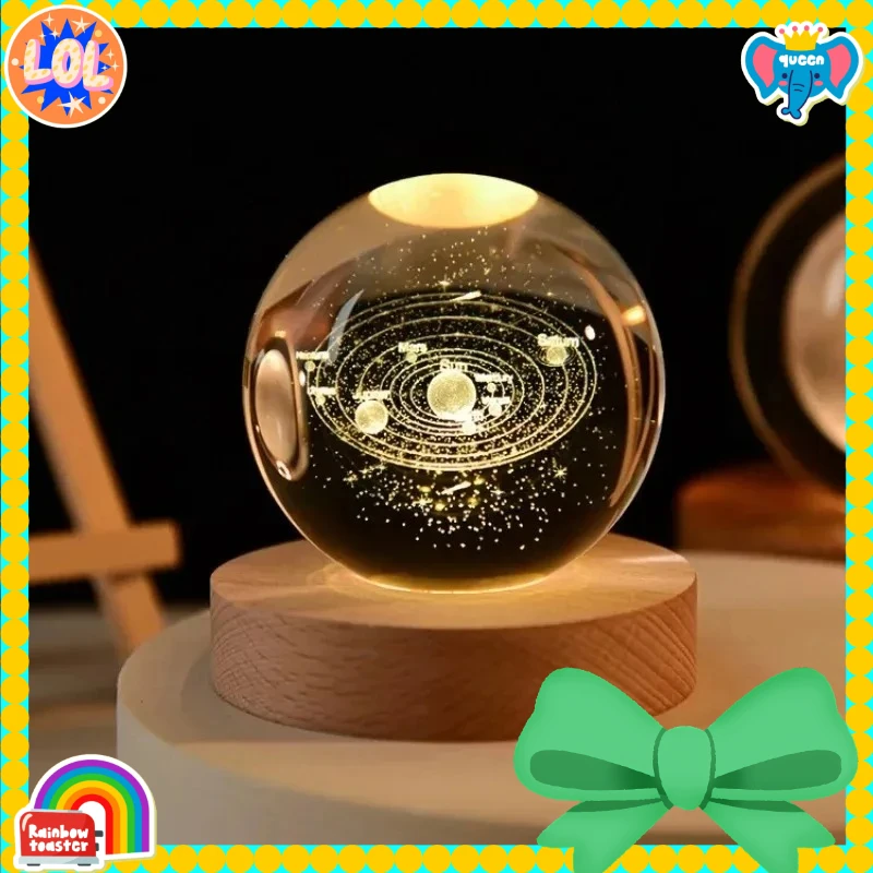 كرة كريستال ثلاثية الأبعاد للنظام الشمسي مقاس 6 سم - ضوء ليلي LED تحت عنوان علم الفلك مع شكل كرة كريستال قمر مفصل ورائد فضاء