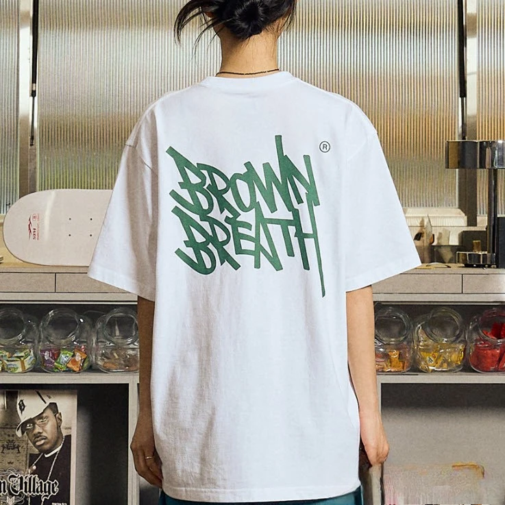 2025 夏のホット販売男性と女性の Tシャツ INS 韓国ファッションレトロルースコットン高品質プリントパターン