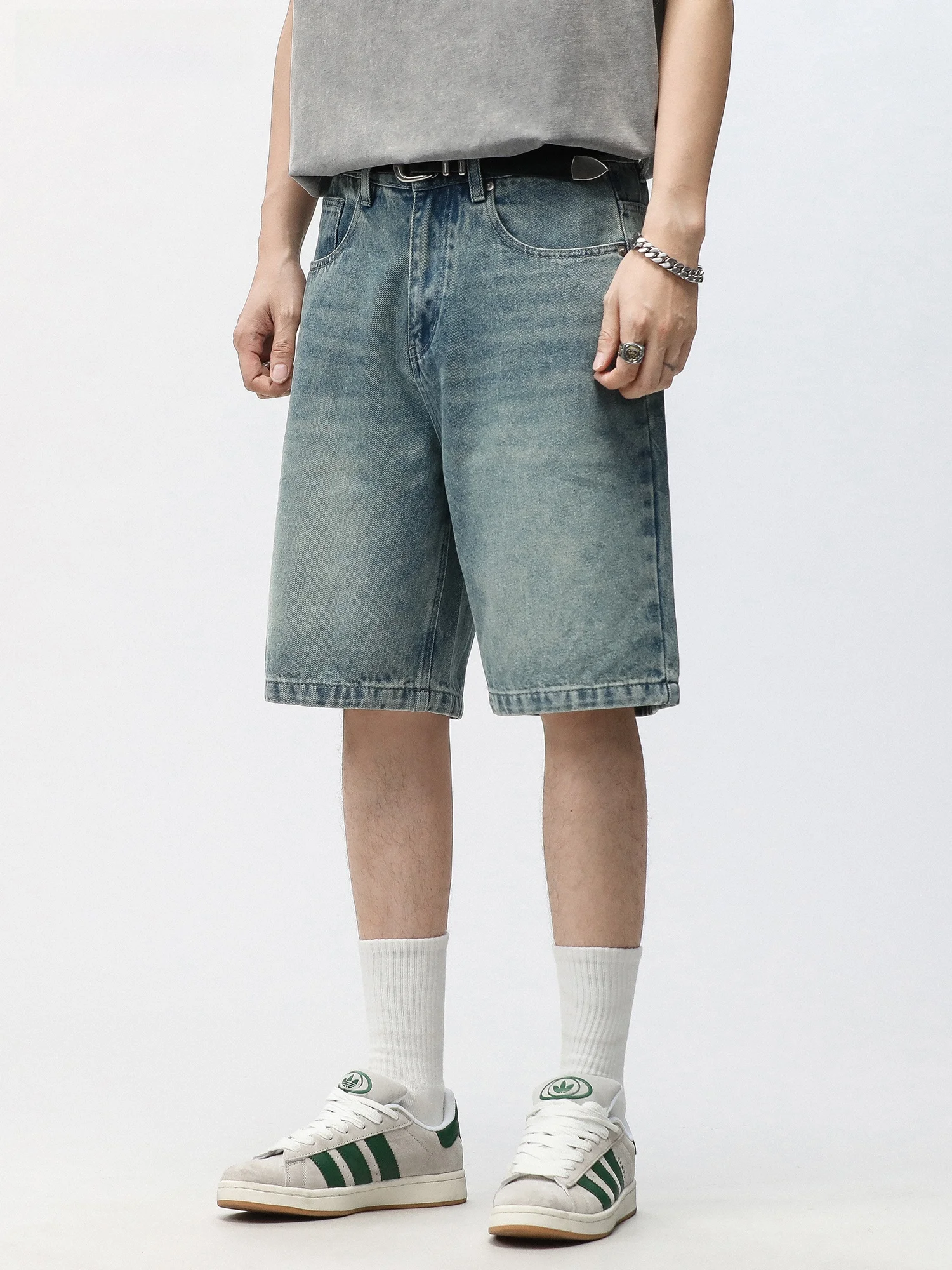 

RHRB American Retro Washed Denim Shorts Men's Versatile Loose Slimming Casual Wide Leg Straight Five-Quarter Pants