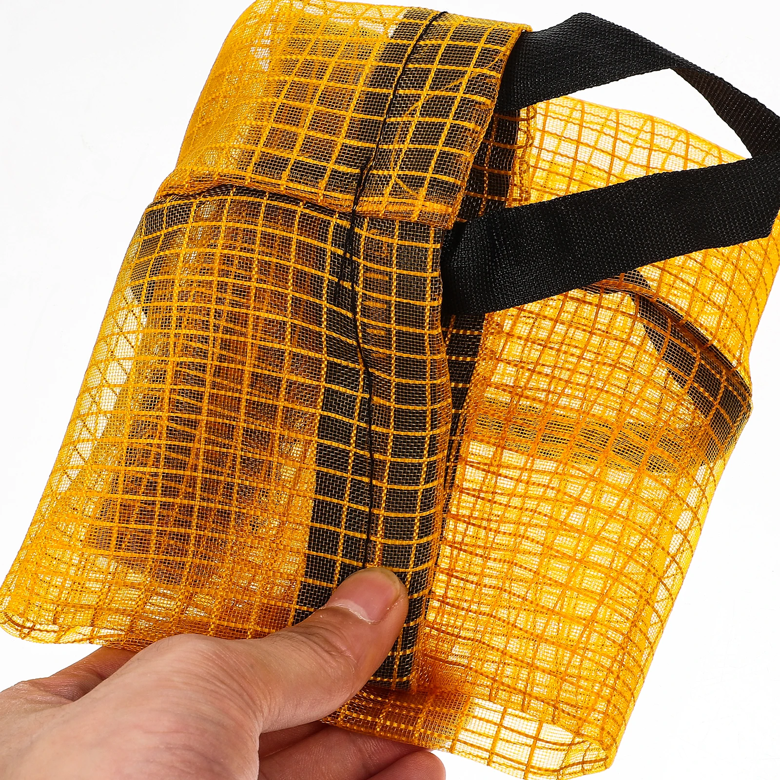 

4Pcs Nylon Hanging Plastic Bag Holder Large Capacity Household Kitchen Grocery Bag Storage Organizer Dispenser