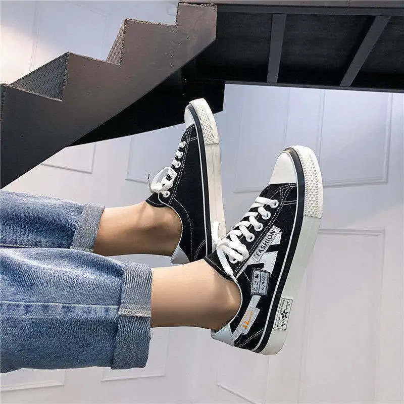 Women and Men Shoes Spring Autumn New 2022 Canvas Shoes Female Students High-top Lace Up Platform Non-slip Comfortable Sneakers